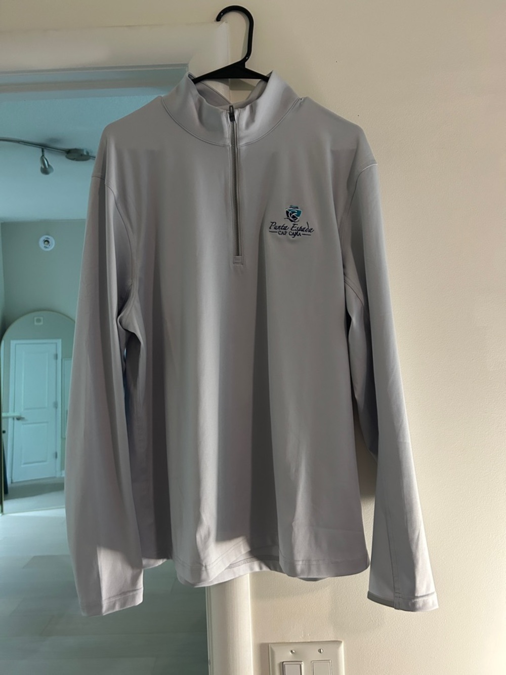 Punta Espada Performance Quarter-Zip Pullover - Light Gray
